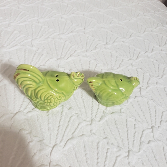 VTG MCM Rooster and hen salt & pepper Shakers,  no plugs/stoppers - Picture 3 of 5